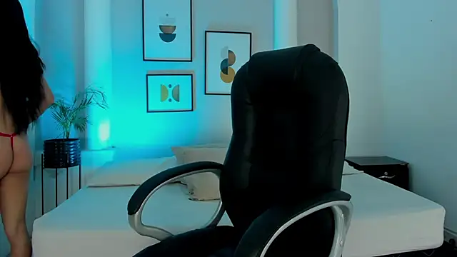 Juanita  acosta1 online show from December 4, 2:16 pm