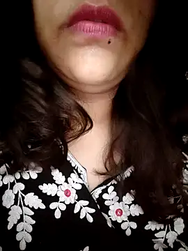 Snapshot of Bhaavyasingh chatting on September 21, 8:08 am Bhaavyasingh online show from September 21, 8:08 am