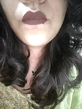 Snapshot of Bhaavyasingh chatting on October 6, 6:52 pm Bhaavyasingh online show from October 6, 6:52 pm