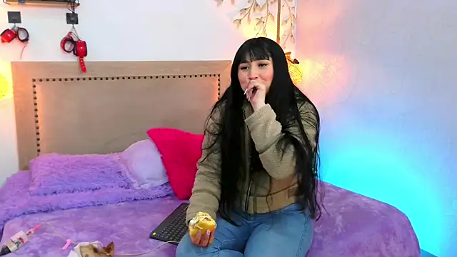 Snapshot of Daphnee-x chatting on October 4, 11:56 am Daphnee-x online show from October 4, 11:56 am