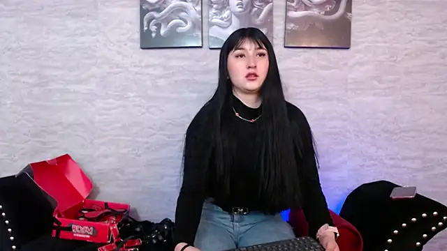 Snapshot of Daphnee-x chatting on December 2, 12:29 pm Daphnee-x online show from December 2, 12:29 pm