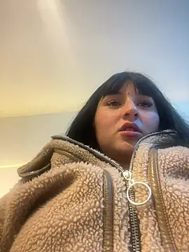 Daphnee-x online show from February 16, 11:24 pm