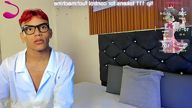 Snapshot of enzo_carter chatting on October 18, 1:13 pm enzo carter online show from October 18, 1:13 pm