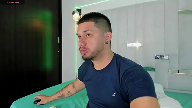 Jacob19  online show from October 8, 12:17 pm