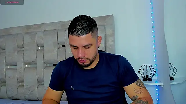 Jacob19  online show from September 22, 11:38 am