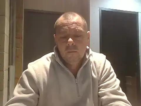 hugoboys4576 online show from December 1, 4:08 pm