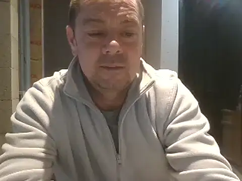 hugoboys4576 online show from October 31, 3:52 pm