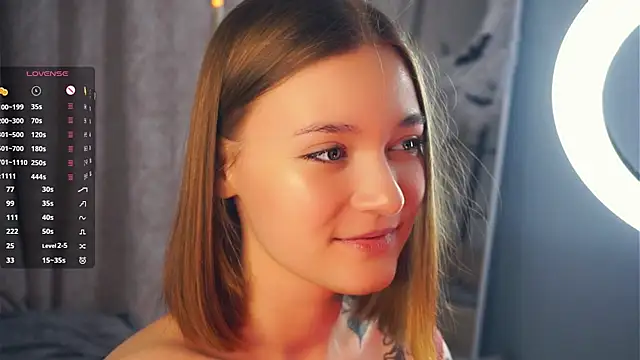 JinnySitts online show from November 5, 8:23 pm