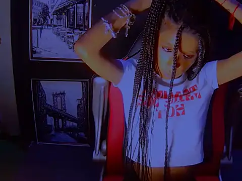 Snapshot of Indianteazerxxxx chatting on September 18, 5:27 pm Indianteazerxxxx online show from September 18, 5:27 pm