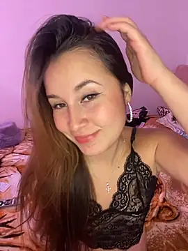 Snapshot of Swet_Violet chatting on October 27, 7:04 pm Swet Violet online show from October 27, 7:04 pm