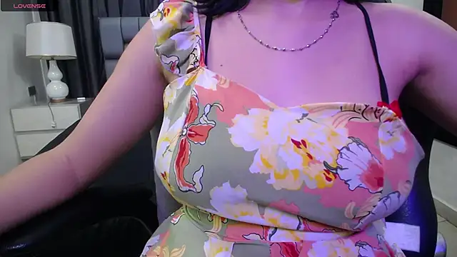 Snapshot of kashvi_ chatting on November 18, 8:12 pm kashvi online show from November 18, 8:12 pm