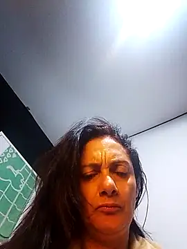 dulcefanny online show from April 25, 9:56 am