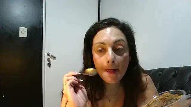 Snapshot of dulcefanny chatting on July 21, 4:25 am dulcefanny online show from July 21, 4:25 am