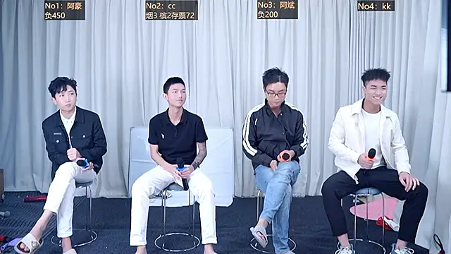 Snapshot of luxibaby chatting on October 18, 6:59 am luxibaby online show from October 18, 6:59 am