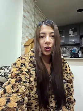 Karlee Grey1 online show from March 29, 12:45 am