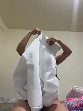 Karlee Grey1 online show from April 7, 5:09 am