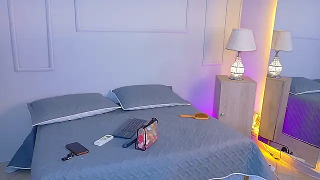 ElectraScot online show from November 26, 7:36 pm