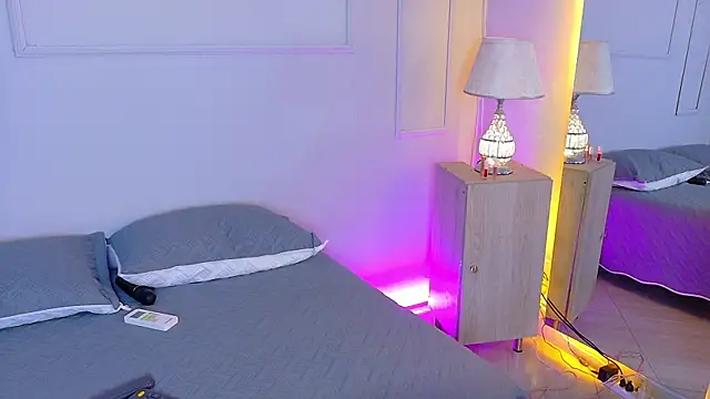 ElectraScot online show from November 22, 7:57 pm