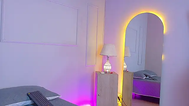 ElectraScot online show from December 5, 7:23 pm