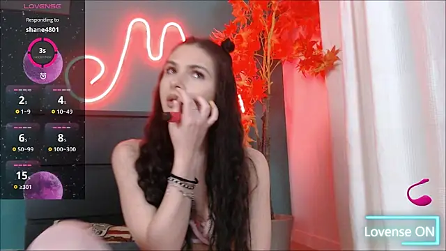 Moon Shard online show from December 19, 10:56 pm