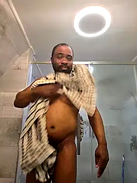 Snapshot of bigsize40 chatting on October 24, 1:59 am bigsize40 online show from October 24, 1:59 am