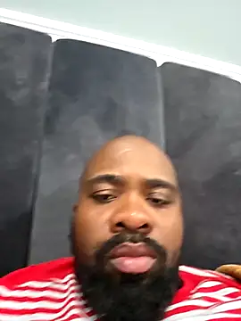 Snapshot of bigsize40 chatting on October 31, 1:35 am bigsize40 online show from October 31, 1:35 am