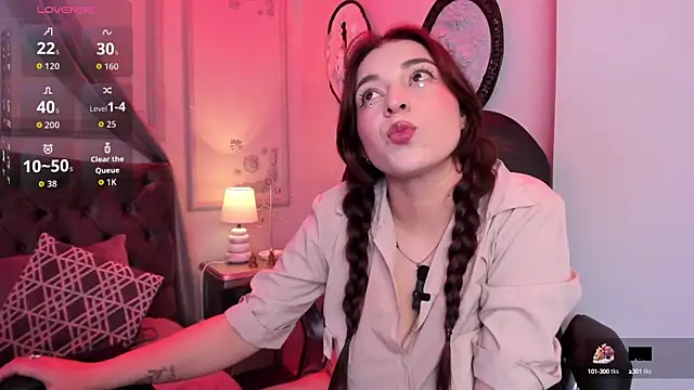 Snapshot of Jenniekim_18 chatting on September 25, 11:49 am Jenniekim 18 online show from September 25, 11:49 am