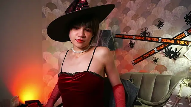 Snapshot of sandzu_ chatting on October 27, 8:32 pm sandzu online show from October 27, 8:32 pm