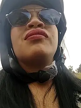 MILA  06 online show from October 3, 2:07 pm