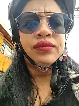 MILA  06 online show from October 14, 3:23 pm