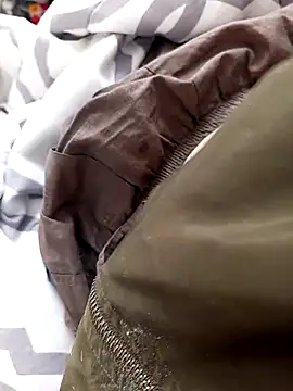 Snapshot of MarlonRav7 chatting on October 8, 1:56 pm MarlonRav7 online show from October 8, 1:56 pm