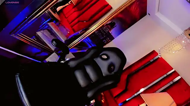 AithanaBlaze online show from April 4, 7:53 pm