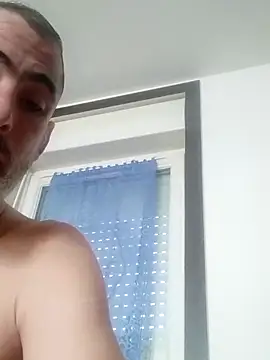 LeLoup49 online show from February 28, 1:33 pm