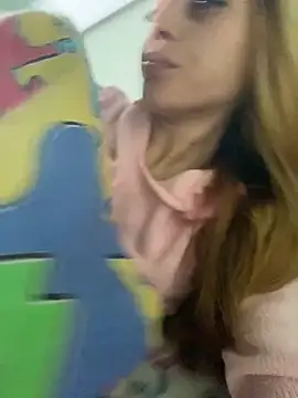 loirinhaaa online show from October 21, 7:46 pm