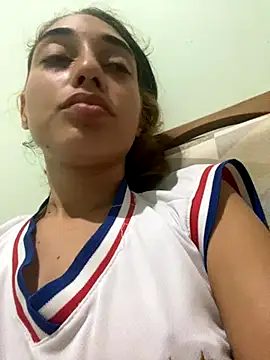 loirinhaaa online show from November 17, 10:36 pm