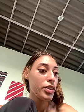 loirinhaaa online show from November 25, 7:47 pm