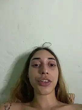 loirinhaaa online show from October 7, 3:51 am