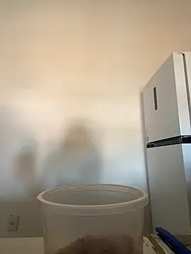 loirinhaaa online show from November 6, 4:11 pm