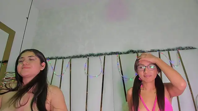 mia vy online show from November 30, 7:03 pm