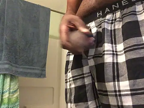 TallDickguy00 online show from May 28, 4:46 pm