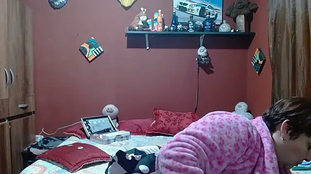 Sasharosee2 online show from February 12, 12:16 pm