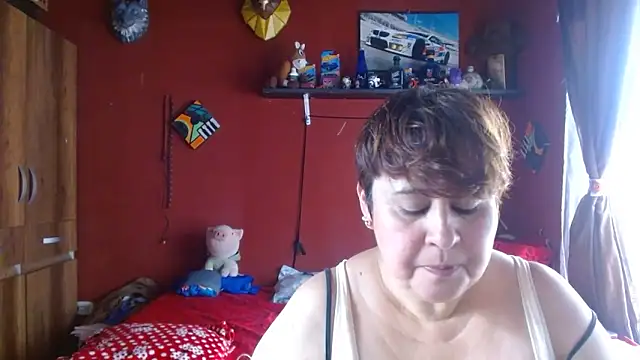 Snapshot of Sasharosee2 chatting on May 13, 7:21 pm Sasharosee2 online show from May 13, 7:21 pm