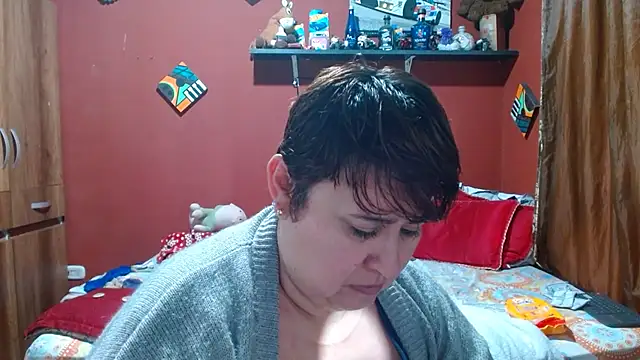 Snapshot of Sasharosee2 chatting on May 4, 12:08 pm Sasharosee2 online show from May 4, 12:08 pm