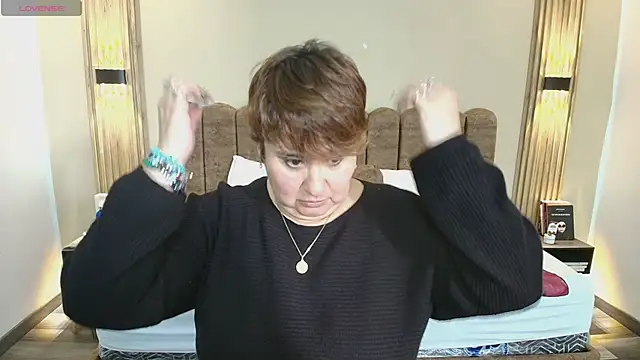 Snapshot of Sasharosee2 chatting on September 21, 12:10 pm Sasharosee2 online show from September 21, 12:10 pm