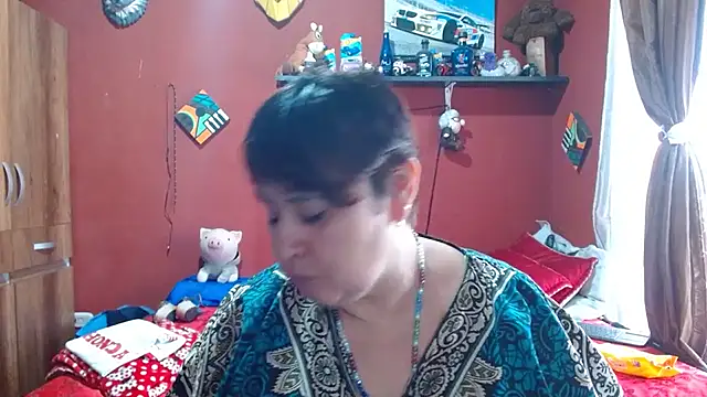 Snapshot of Sasharosee2 chatting on May 10, 12:53 pm Sasharosee2 online show from May 10, 12:53 pm