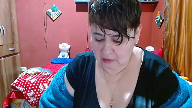 Snapshot of Sasharosee2 chatting on May 26, 1:20 pm Sasharosee2 online show from May 26, 1:20 pm