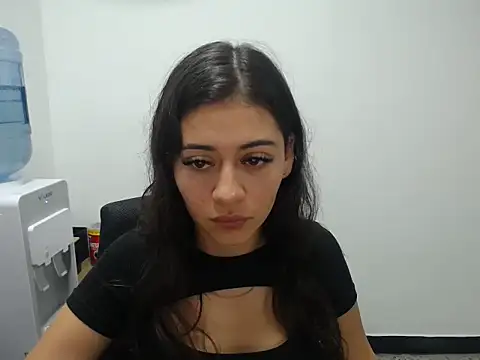 Alice-08 online show from May 9, 2:53 pm