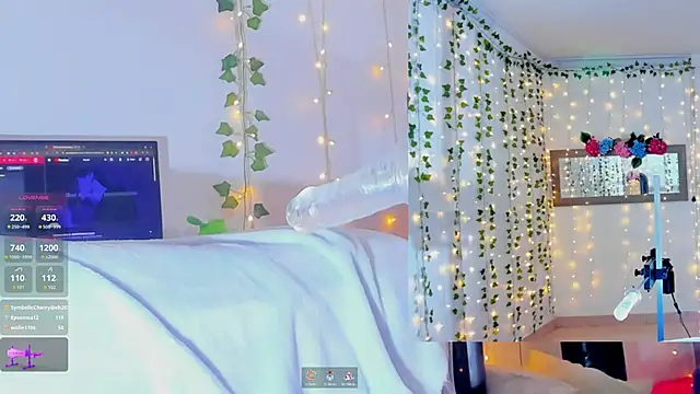 Snapshot of Ashley__Jones__ chatting on November 11, 5:08 pm Ashley Jones online show from November 11, 5:08 pm