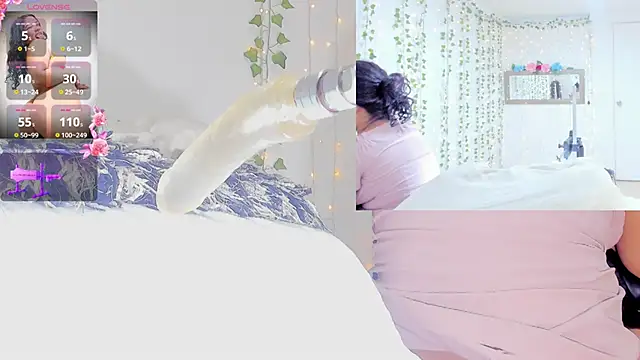 Ashley  Jones   online show from April 10, 9:05 am