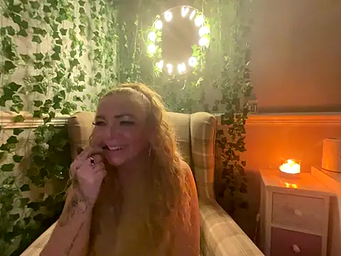 BonnyDesire online show from October 16, 7:22 pm